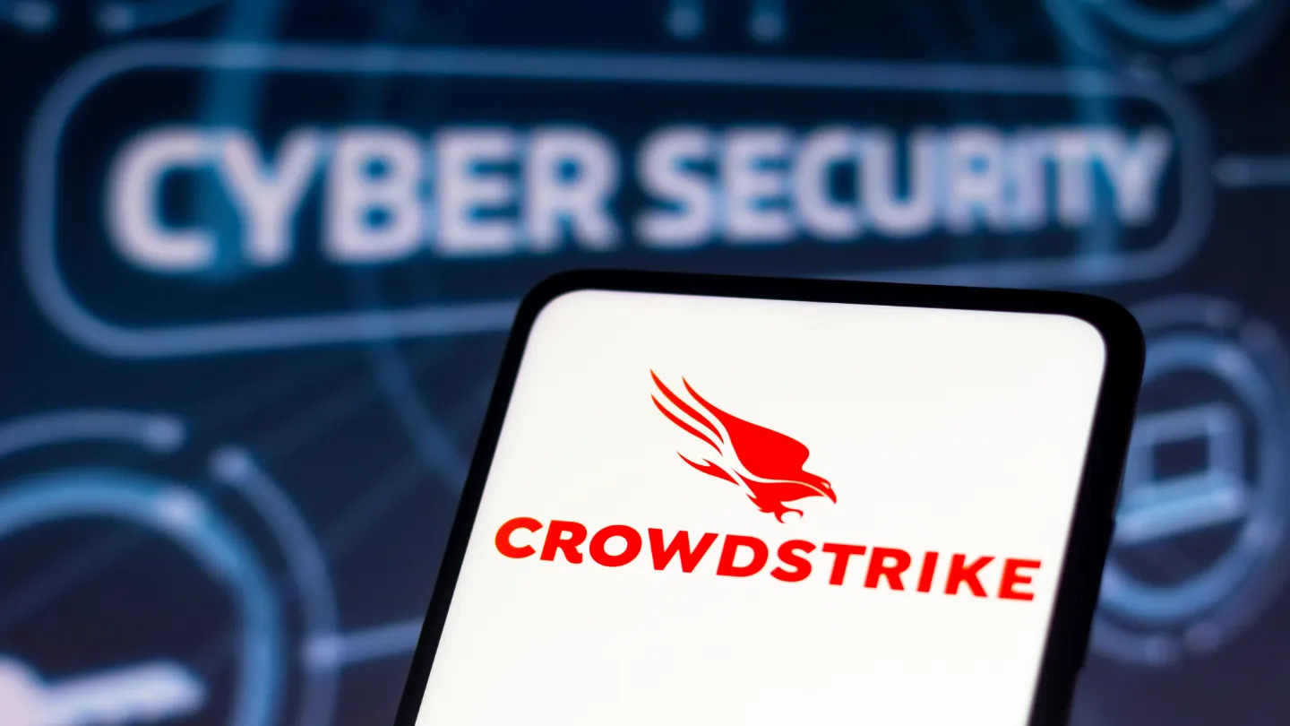 CrowdStrike lowers forecasts as Windows outage hampers new deals