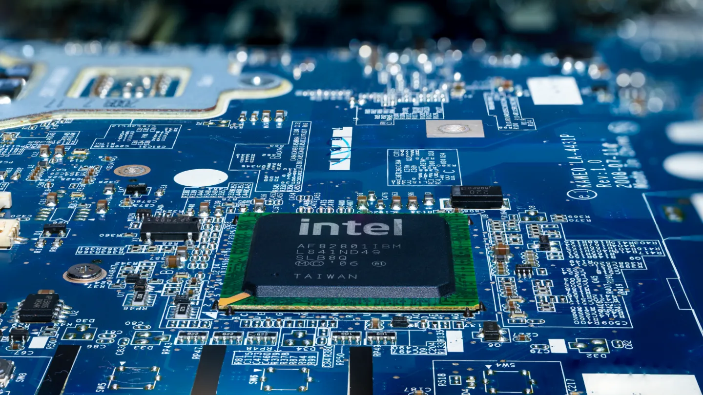 Intel secures $3.5bn US government grant to produce chips for military use