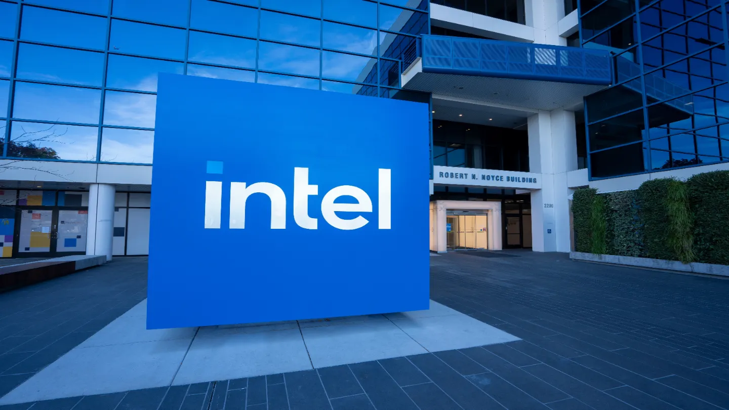 Intel CEO to unveil cost-cutting plan to board, considering divestitures