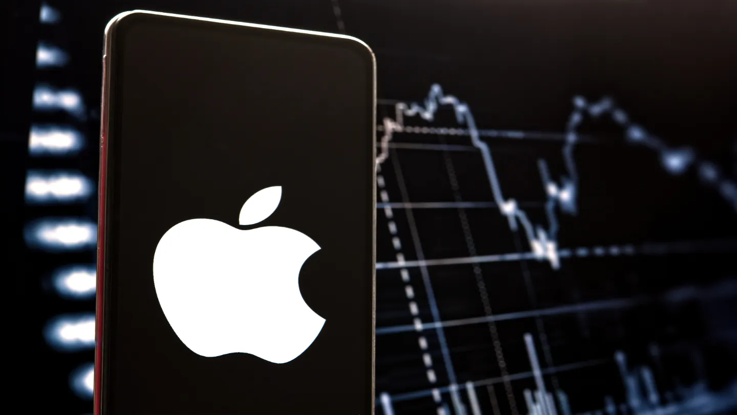 Apple shares gain after strong sales outlook for current quarter