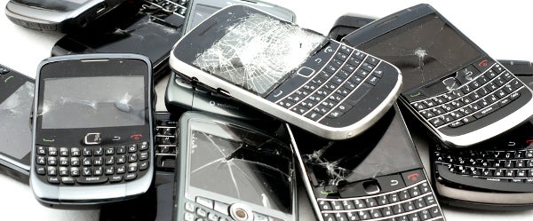 Investigation reveals accessible personal data on second-hand phones