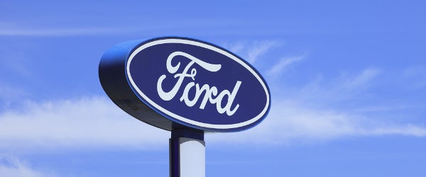 Ford chucks out BlackBerry in favour of the iPhone