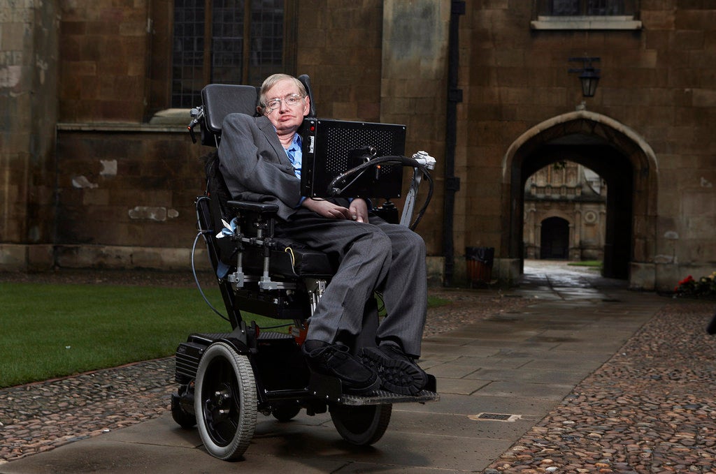 AI arms race threat to humanity is real - Hawking