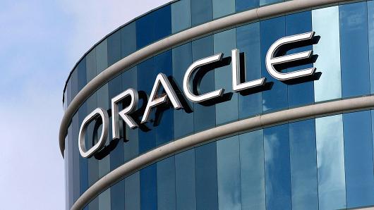 U.S. government sues Oracle for alleged hiring and salary discrimination