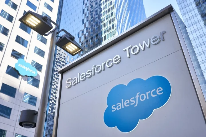 Salesforce tower