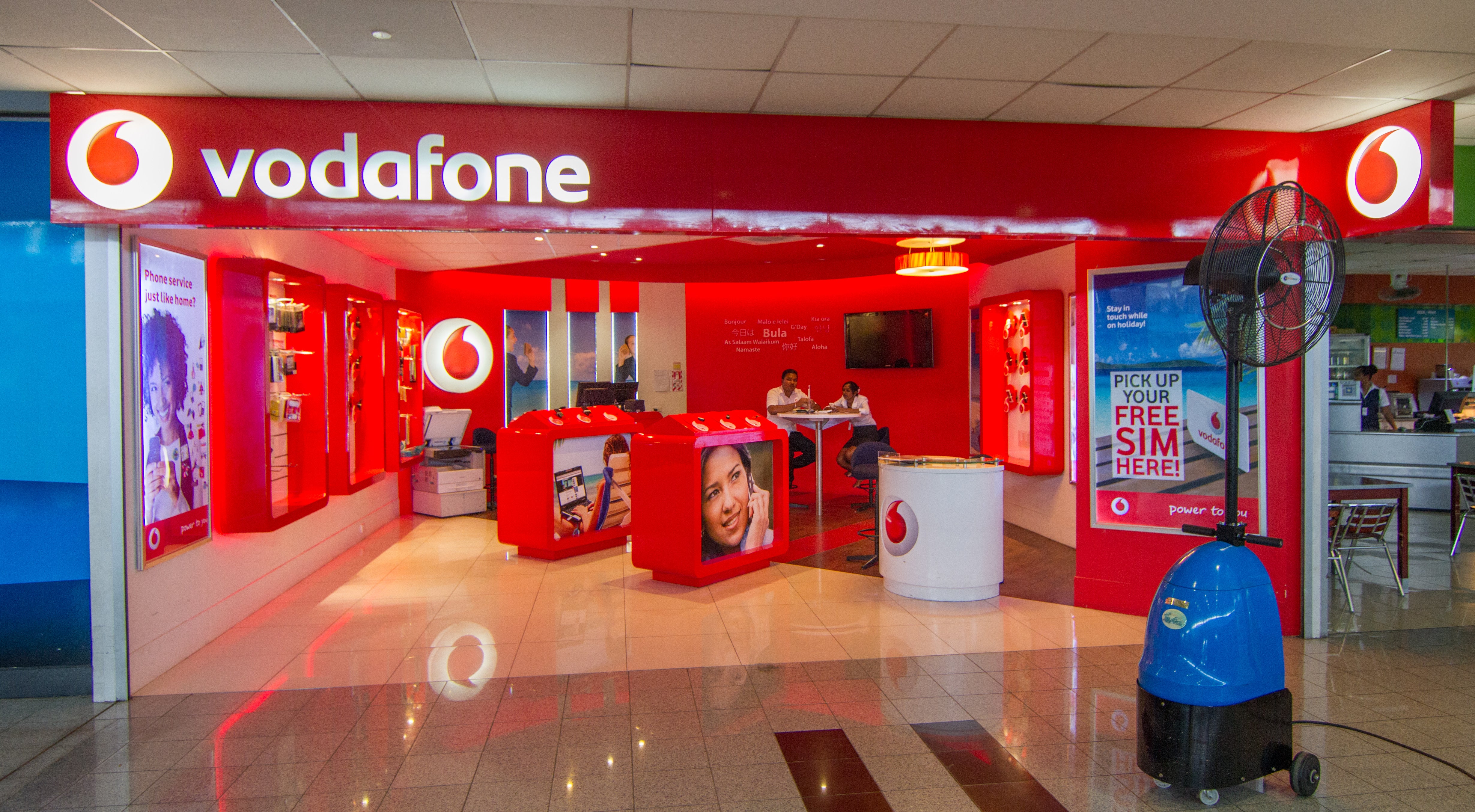 Vodafone shares rise despite huge €6.1 billion loss