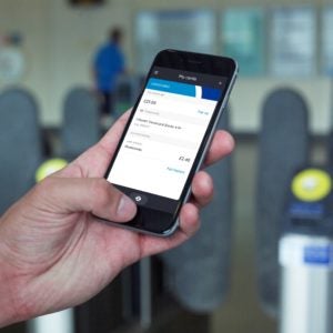 The world is your Oyster: TFL and Cubic create smartphone top up app