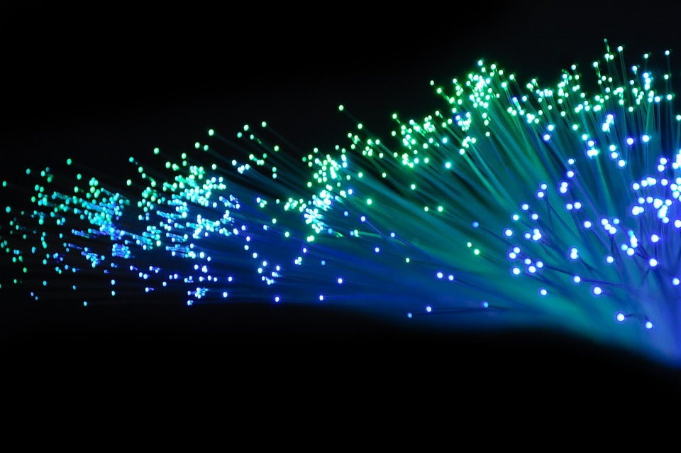 Superfast broadband a legal right for Britons by 2020