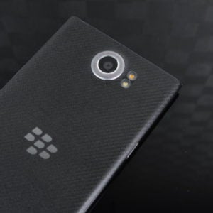 BlackBerry, Baidu to partner on driverless software