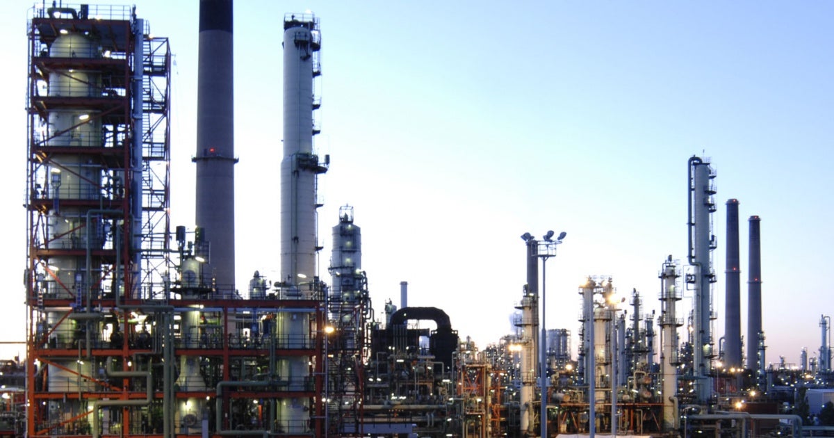 Oil Refiner Suffers "Extensive Information System Failure"