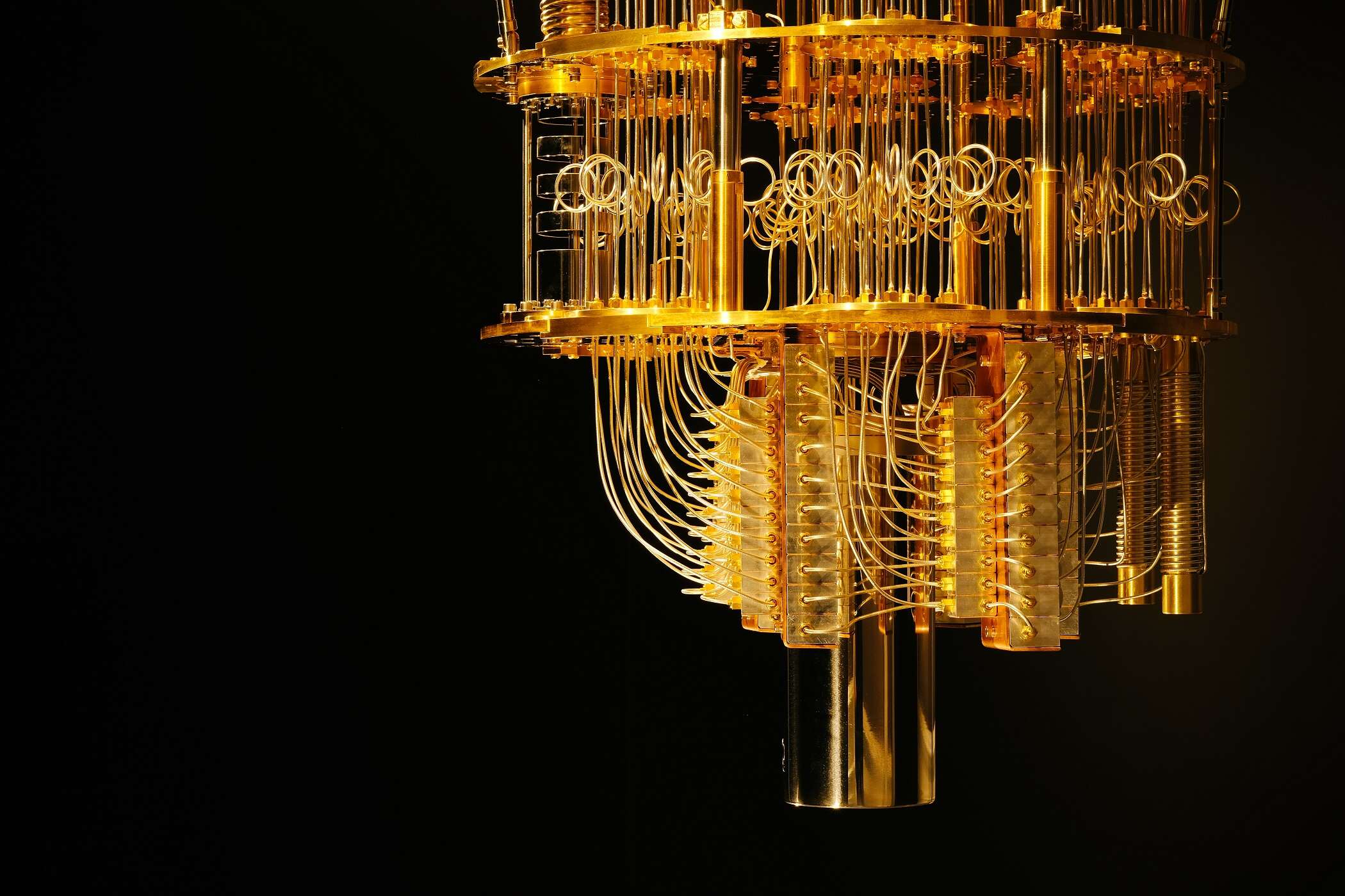 IBM's 127-qubit chip Eagle: Quantum computing may soon be too powerful to ignore