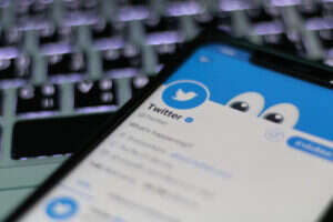 Twitter will revoke free access to its API from 9 February in an attempt to block harmful bots (Photo: Sattalat Phukkum/Shutterstock)