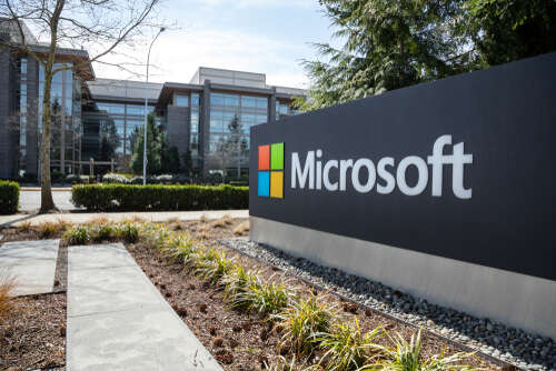 Microsoft says the cloud and a combination of AI, quantum and HPC is essential for scalable error free quantum computing (Photo: VDB Photos/Shutterstock)