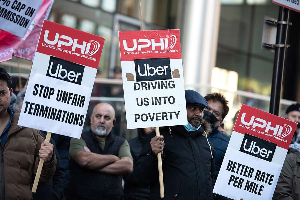 Uber drivers protest in London