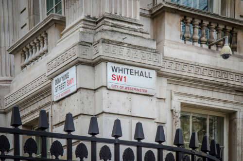 Photo of Guidance issued for public sector AI use as Whitehall trials chatbots
