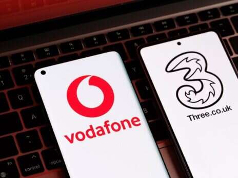 Vodafone commits to selling a chunk of spectrum to guarantee merger with Three